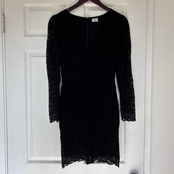 Wilfred Black Lace Long Sleeve Mini Dress Size 4 - Picture 2 of 8